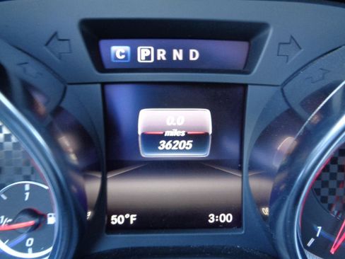 Used 2018 Mercedes-Benz SLC 43 AMG image 19