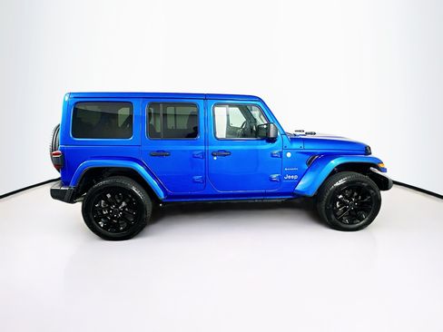 Used 2024 Jeep Wrangler Unlimited Sahara AWD/4WD image 10