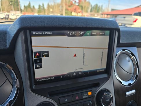 Used 2014 Ford F350 Lariat image 17