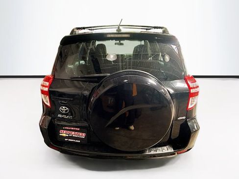 Used 2012 Toyota RAV4 4WD w/ Value Pkg image 7