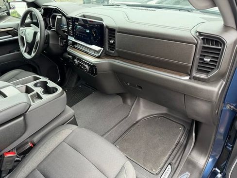 Certified 2023 Chevrolet Silverado 1500 RST AWD/4WD image 18