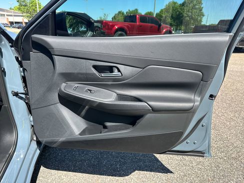 New 2026 Nissan Sentra SV w/ SV Convenience Package FWD image 10