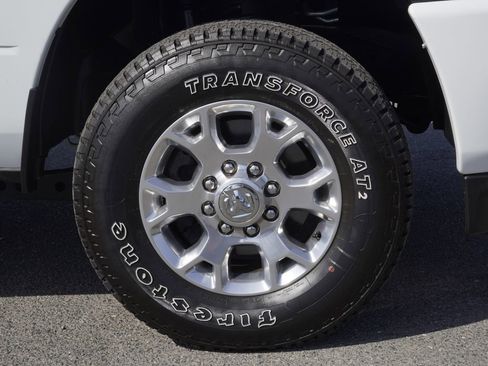 Certified 2024 RAM 2500 Laramie w/ Safety Group AWD/4WD image 10