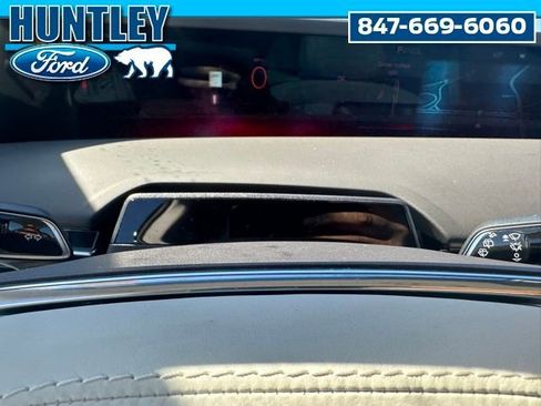 Used 2024 Lincoln Nautilus Black Label image 33