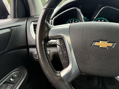 Used 2014 Chevrolet Traverse LT w/ LPO, 'HIT The Road' Package image 28