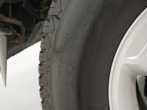 Used 2012 Ford F250 XLT w/ XLT Interior Pkg image 19