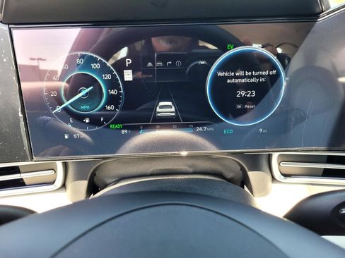 New 2026 Hyundai Elantra Limited FWD image 19