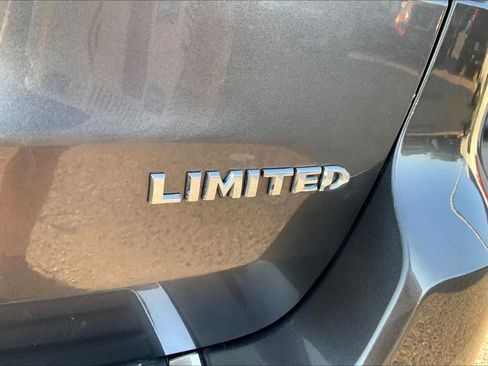Used 2015 Jeep Grand Cherokee Limited AWD/4WD image 10