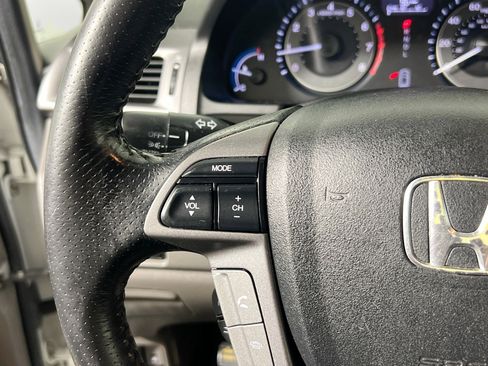 Used 2013 Honda Odyssey EX-L image 18