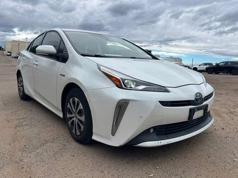 Used 2022 Toyota Prius LE AWD/4WD image 6