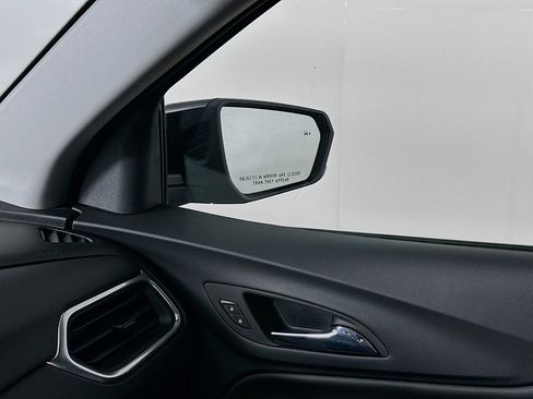 Used 2023 Chevrolet Equinox LT AWD/4WD image 24