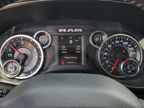 Used 2020 RAM 1500 Lone Star RWD image 14
