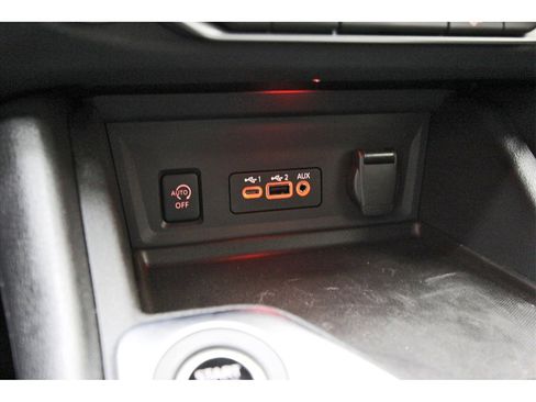 New 2025 Nissan Sentra SR w/ Midnight Edition image 19