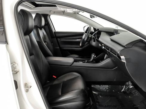 Used 2021 MAZDA MAZDA3 s image 37