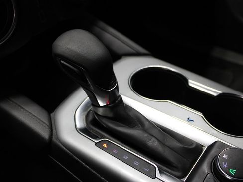 Used 2022 Chevrolet Blazer LT image 30