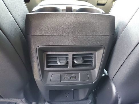New 2026 Chevrolet Colorado LT w/ LT Convenience Package AWD/4WD image 12