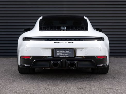 Certified 2025 Porsche 911 Carrera GTS RWD image 6