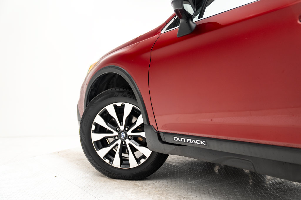 Used 2015 Subaru Outback 2.5i Limited AWD/4WD image 41