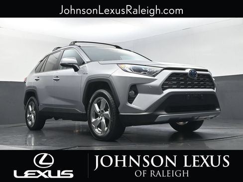 Used 2019 Toyota RAV4 Limited w/ Limited Grade Weather Package AWD/4WD image 15