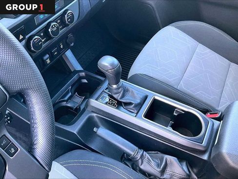 Certified 2023 Toyota Tacoma TRD Off-Road AWD/4WD image 17