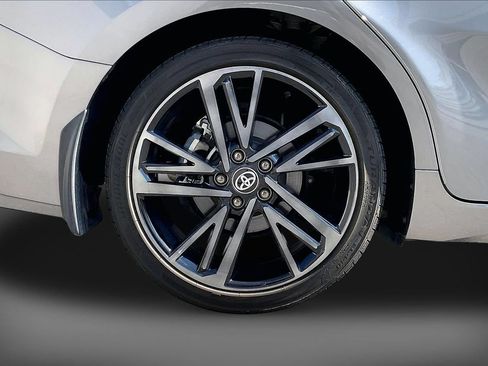 Used 2025 Toyota Camry XSE w/ Premium Package FWD image 37