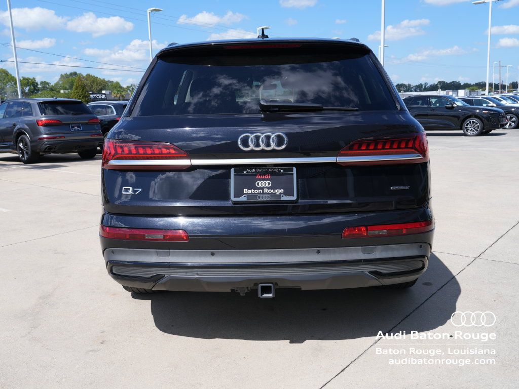 Used 2020 Audi Q7 3.0T Prestige w/ Prestige Package AWD/4WD image 4