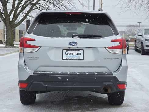 Used 2019 Subaru Forester Premium image 17