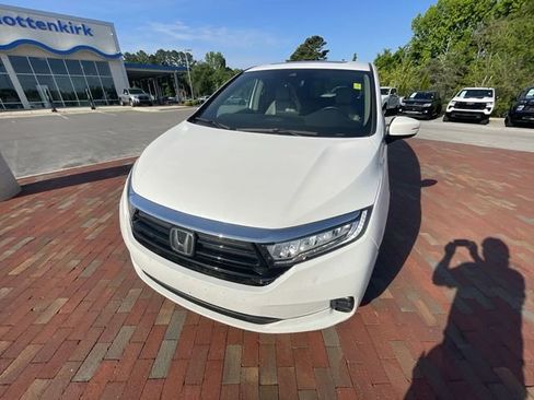 Certified 2023 Honda Odyssey EX-L image 24