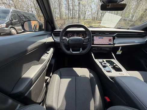 New 2026 Jeep Cherokee Laredo image 12