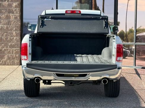 Used 2017 RAM 1500 Laramie AWD/4WD image 30