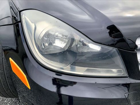 Used 2013 Mercedes-Benz C 250 Sedan image 27