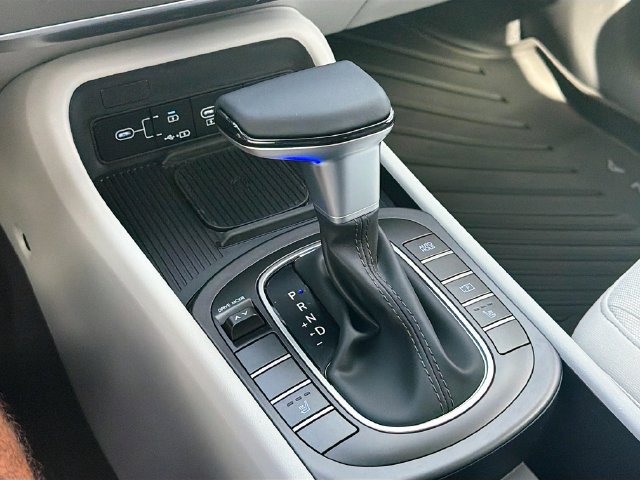 New 2026 Hyundai Kona SEL Sport FWD image 16