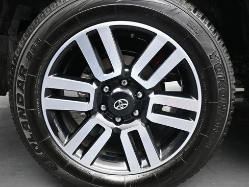 Used 2023 Toyota 4Runner Limited image 10