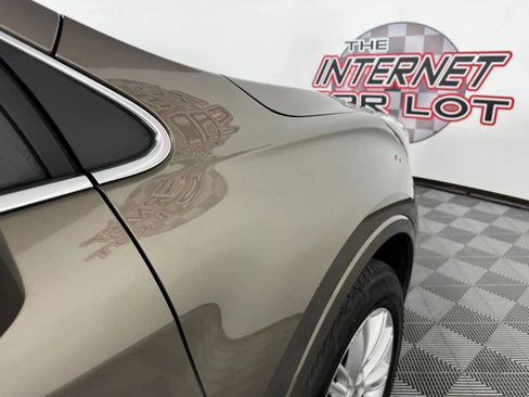 Used 2017 Buick Envision Preferred AWD/4WD image 32