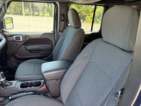 Used 2025 Jeep Wrangler Unlimited Sport AWD/4WD image 20