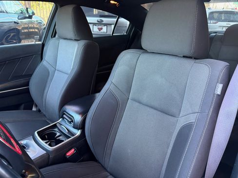 Used 2019 Dodge Charger SXT w/ Cold Weather Package image 14