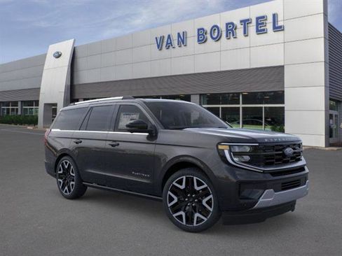 New 2026 Ford Expedition Platinum w/ Platinum Ultimate Package AWD/4WD image 30