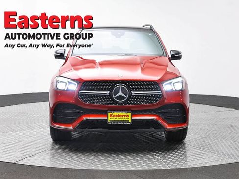 Used 2023 Mercedes-Benz GLE 450 4MATIC w/ AMG Line Exterior image 2