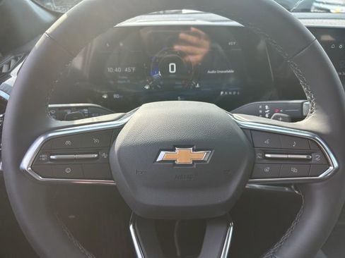 New 2026 Chevrolet Equinox LT FWD image 19