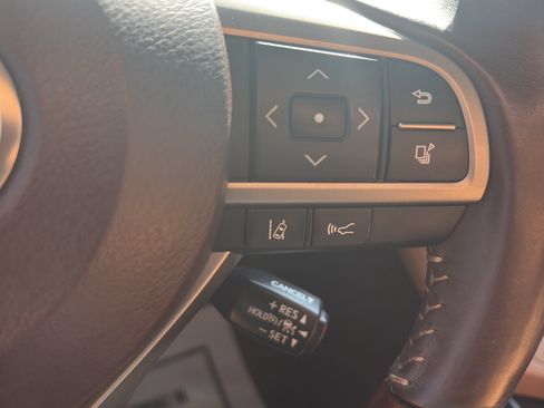 Used 2018 Lexus ES 350 w/ Premier Package FWD image 18