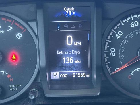 Used 2021 Toyota Tacoma SR AWD/4WD image 29
