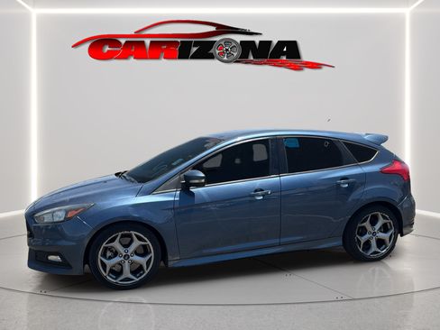 Used 2018 Ford Focus ST FWD image 7