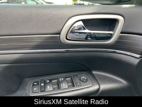 Certified 2021 Jeep Grand Cherokee Limited image 19