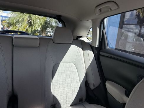 Used 2024 Honda HR-V LX image 15