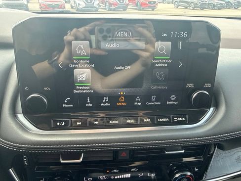 Used 2021 Nissan Rogue Platinum AWD/4WD image 22