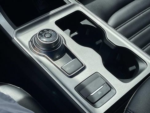 Used 2024 Ford Edge SEL w/ Convenience Package image 34