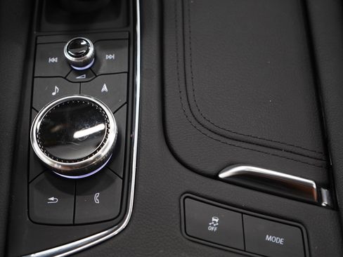 Used 2024 Cadillac XT5 Premium Luxury image 21