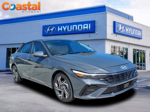 Certified 2024 Hyundai Elantra Limited image 1