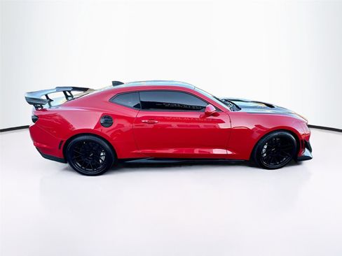 Used 2019 Chevrolet Camaro ZL1 w/ LPO, ZL1 Protection Package image 8