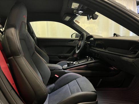 New 2026 Porsche 911 Carrera GTS image 16